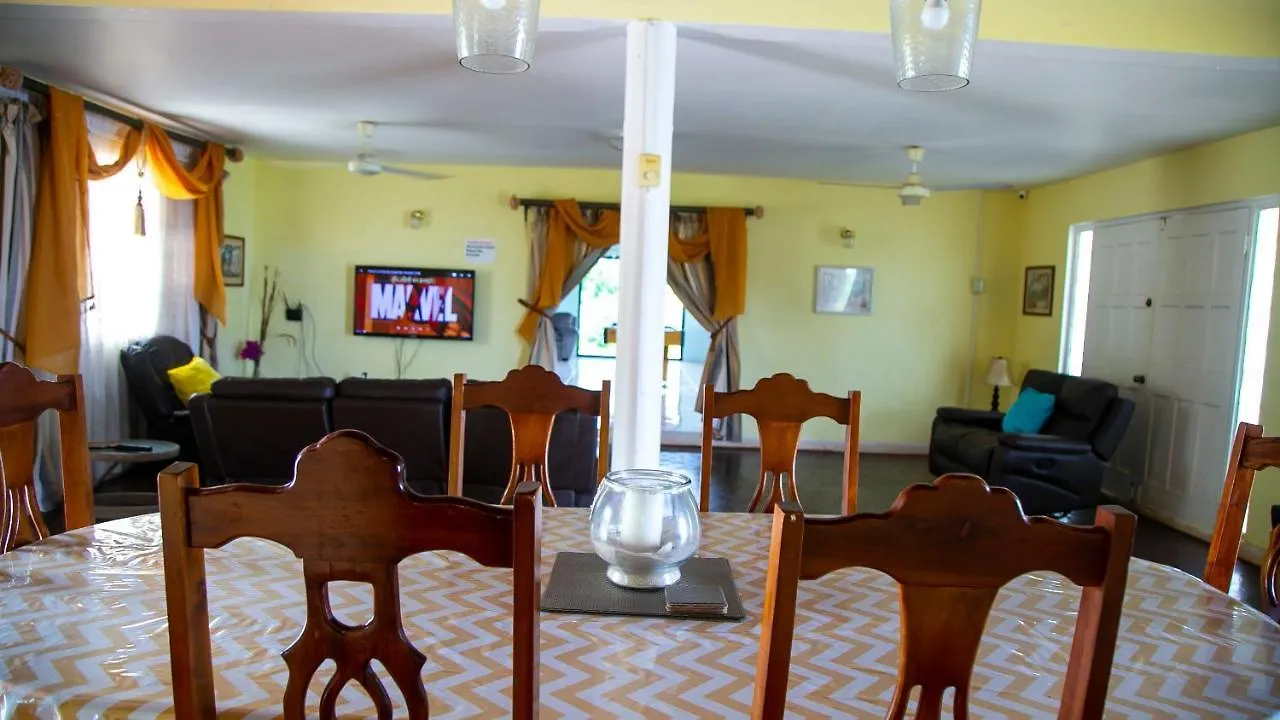 Apartment Marantha Villa Discovery Bay