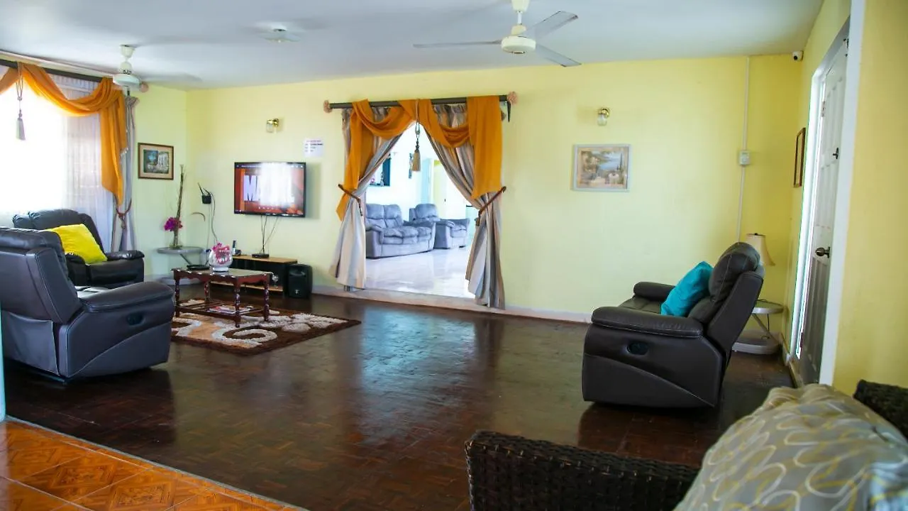 Marantha Villa Discovery Bay Jamaica